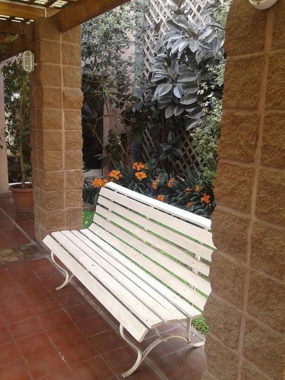 Hostal Americano Santiago Exterior photo